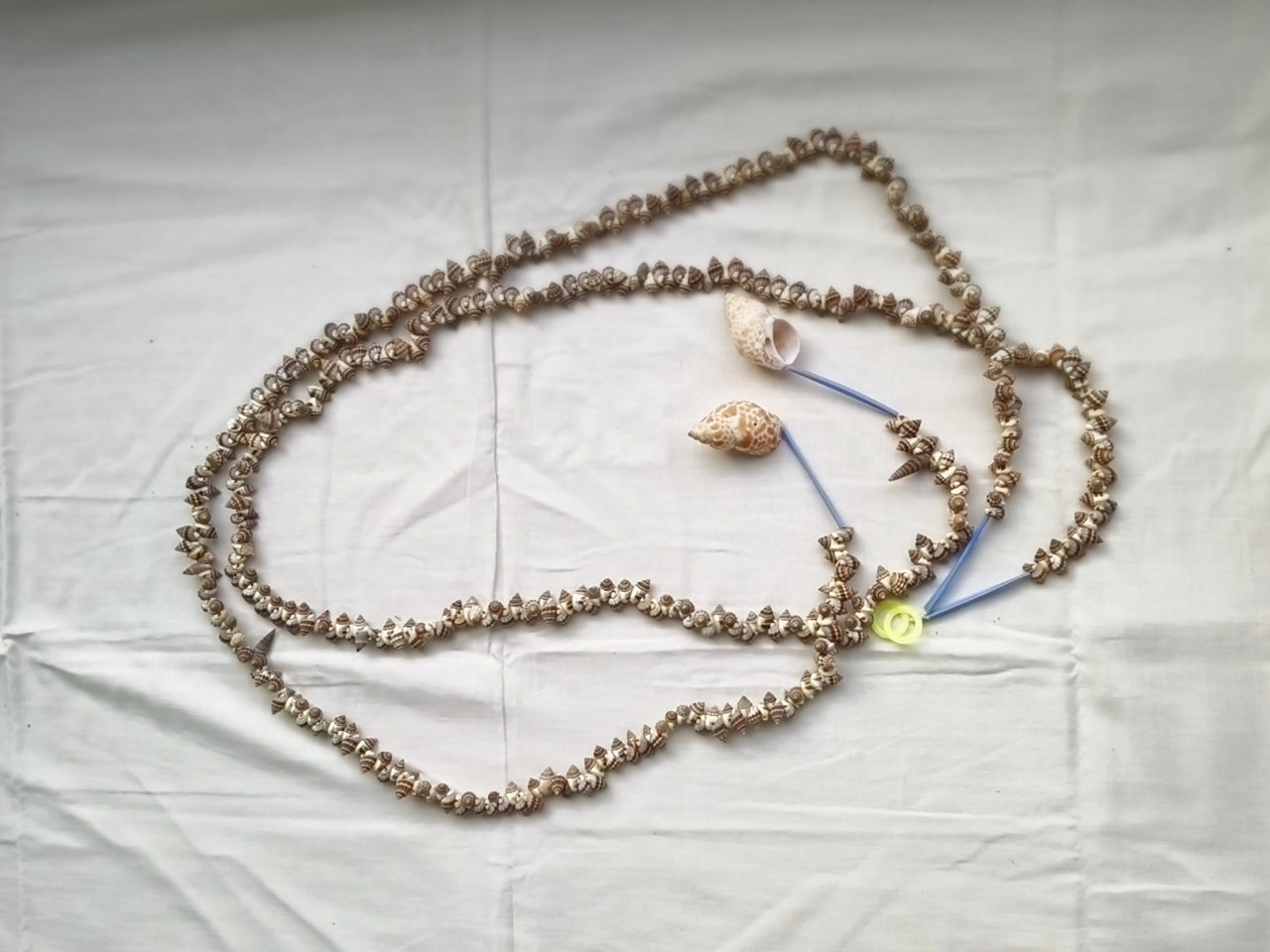 கடற்சங்கு நிலை மாலை ஜோடி (Conch Decorative Garland Pair)