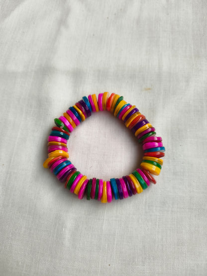 கடற்சங்கு கை வளையல் (Seashell Bracelet)