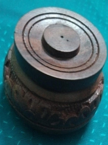 குங்குமச்சிமிழ்